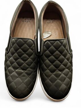 a new day Quilted Slip-On Loafers in Olive Green